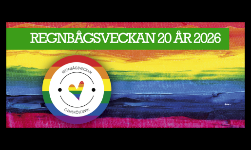 Regnbågsfärger med penseldrag. Överst sår det Regnbågsveckan 20 år 2026 i vitt på grön botten. Nedanför en cirkel med regnbågsfärger i ytterkanten. Det står regnbågsveckan. Där står det Regnbågsveckan i svart på vitt och ett litet hjärta i regnbågsfärger.